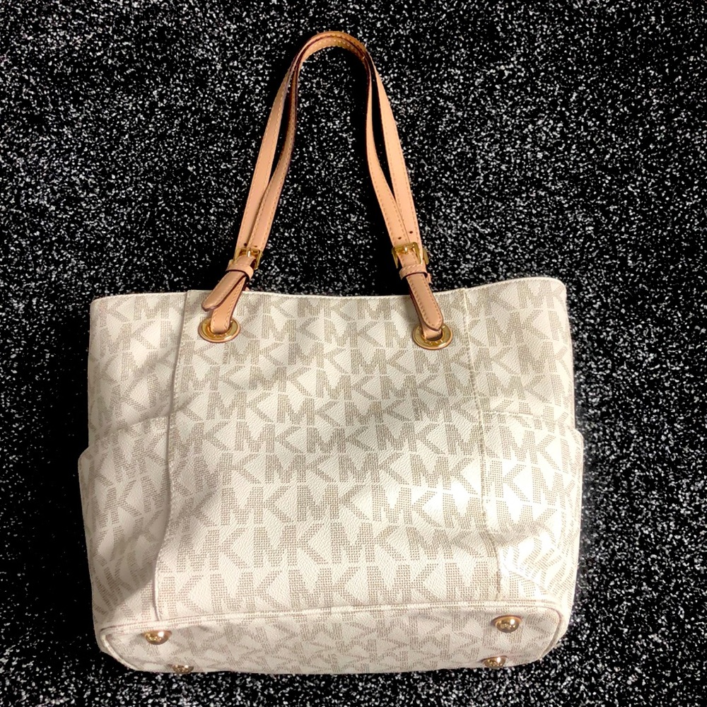 Used micheal kors